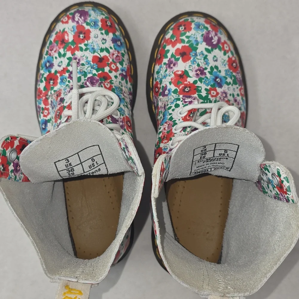 Dr Martens 1460 Pascal Wild Poppy Combat Boots